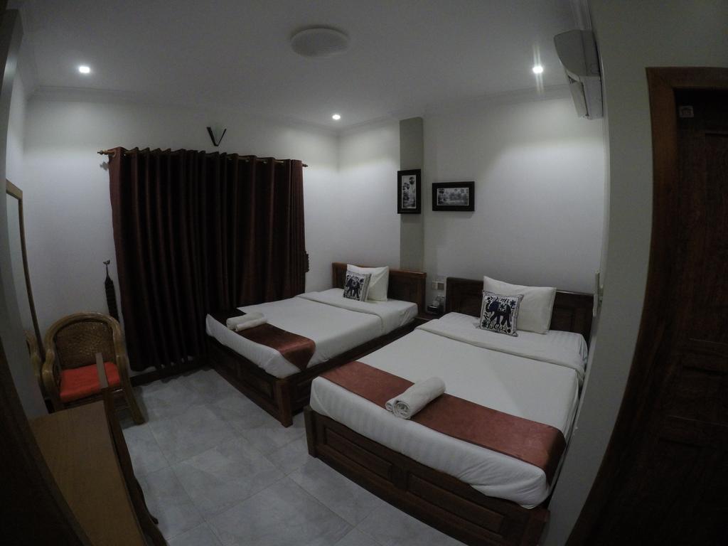 Happy​​ Family Guesthouse Kampot Exterior foto